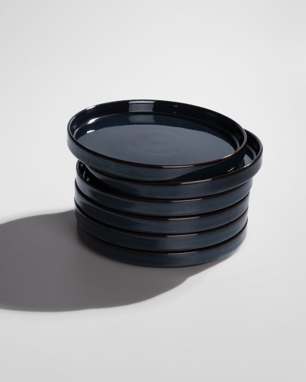 Handgemachtes Keramik Geschirr blau