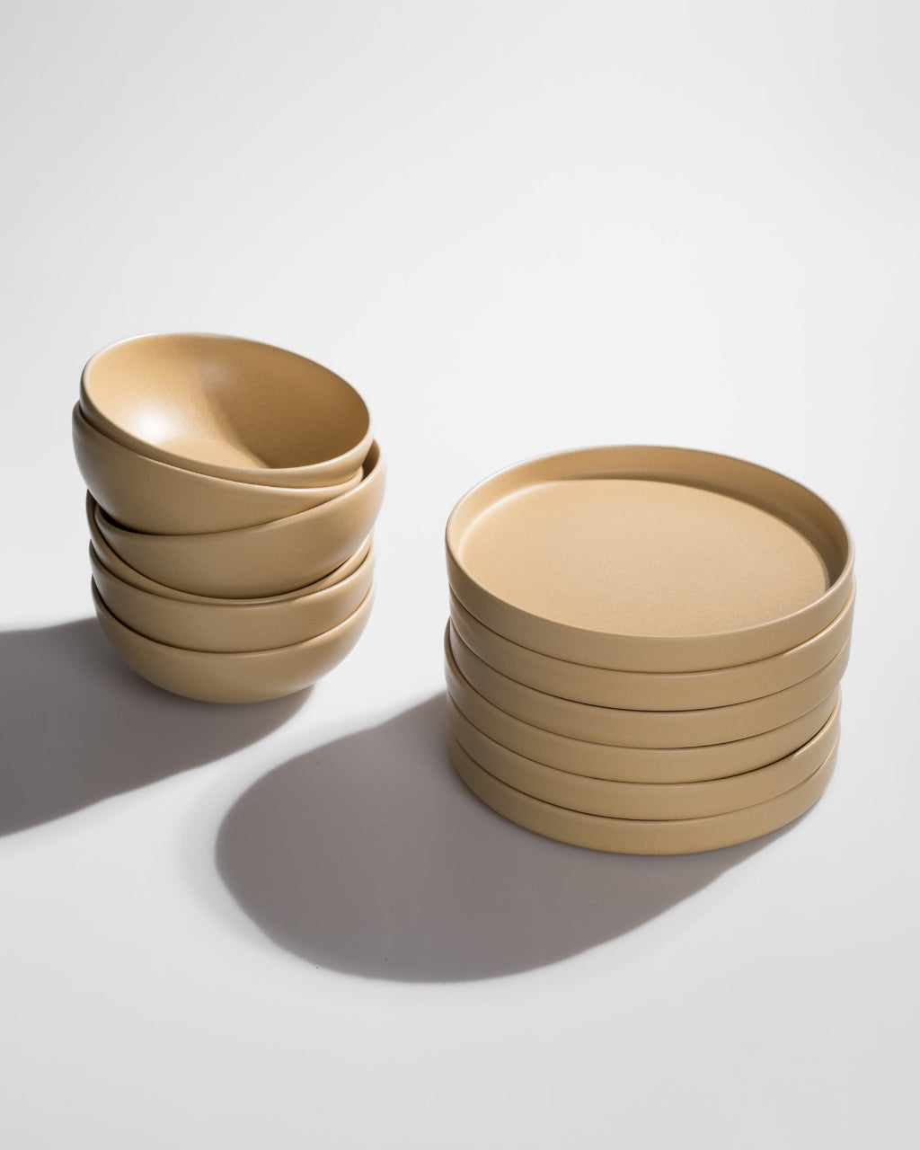 Handgemachtes Keramik Geschirrset Sand