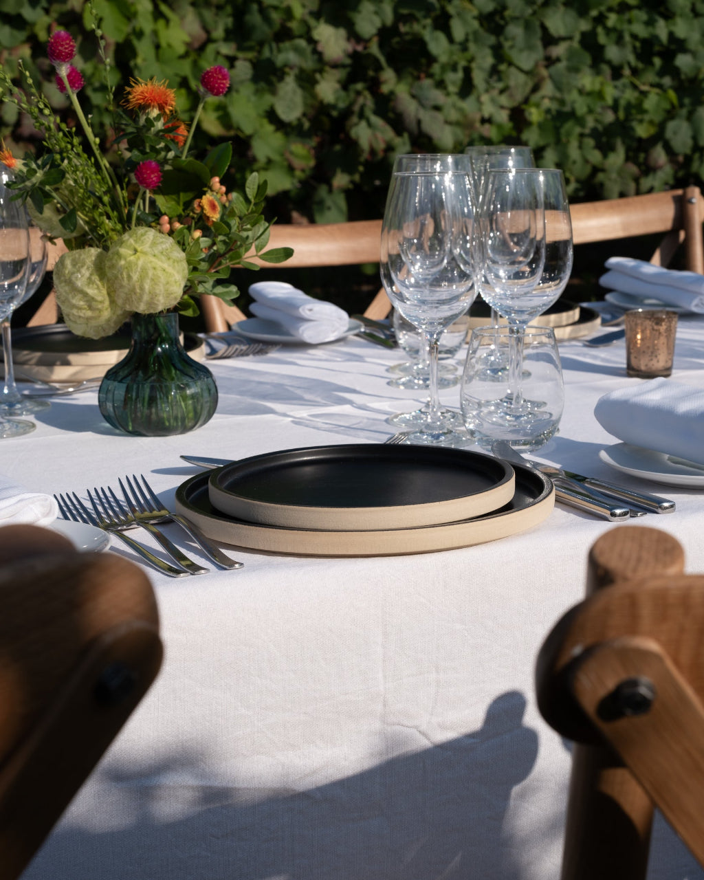 Handgemachtes Keramik Geschirr schwarz matt