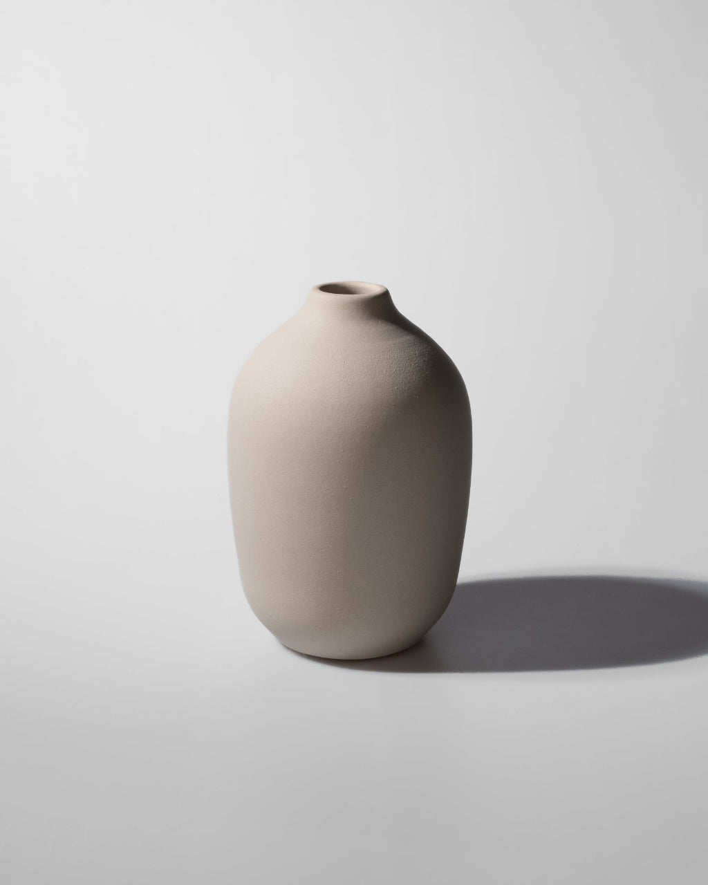 Handgemachte Design Keramik Vase beige