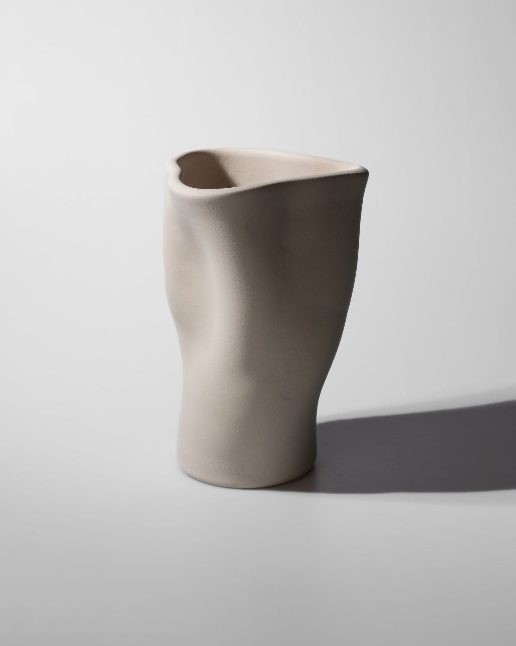 Organische Keramik Vase beige