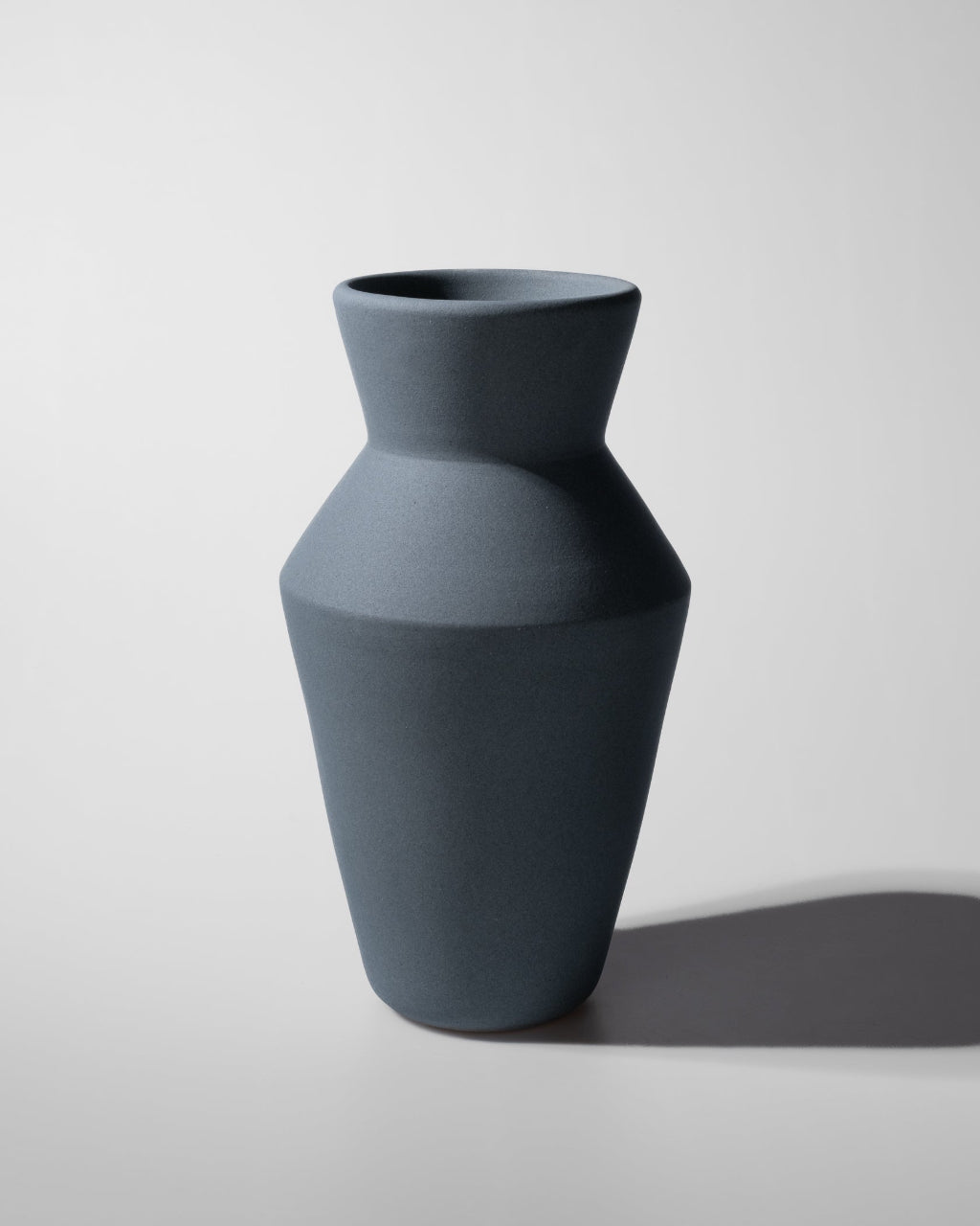 Handgemachte Keramik Vase Saphirblau