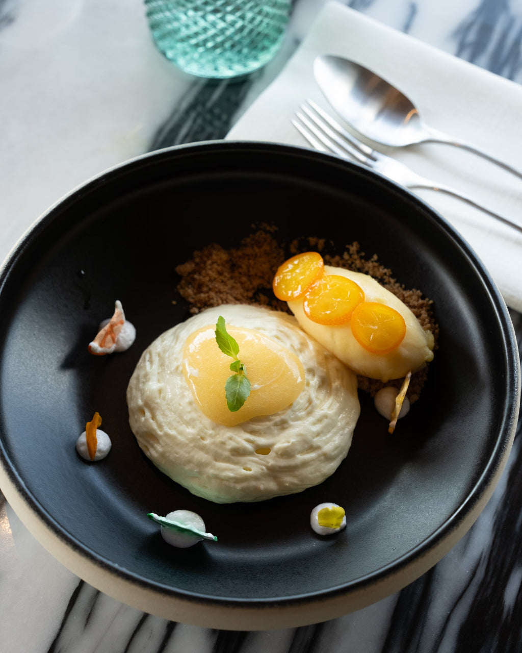 Handgemachtes Keramik Geschirrset schwarz matt