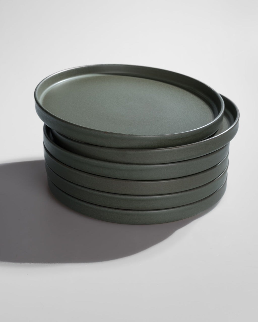 Handgemachtes Keramik Geschirr grün