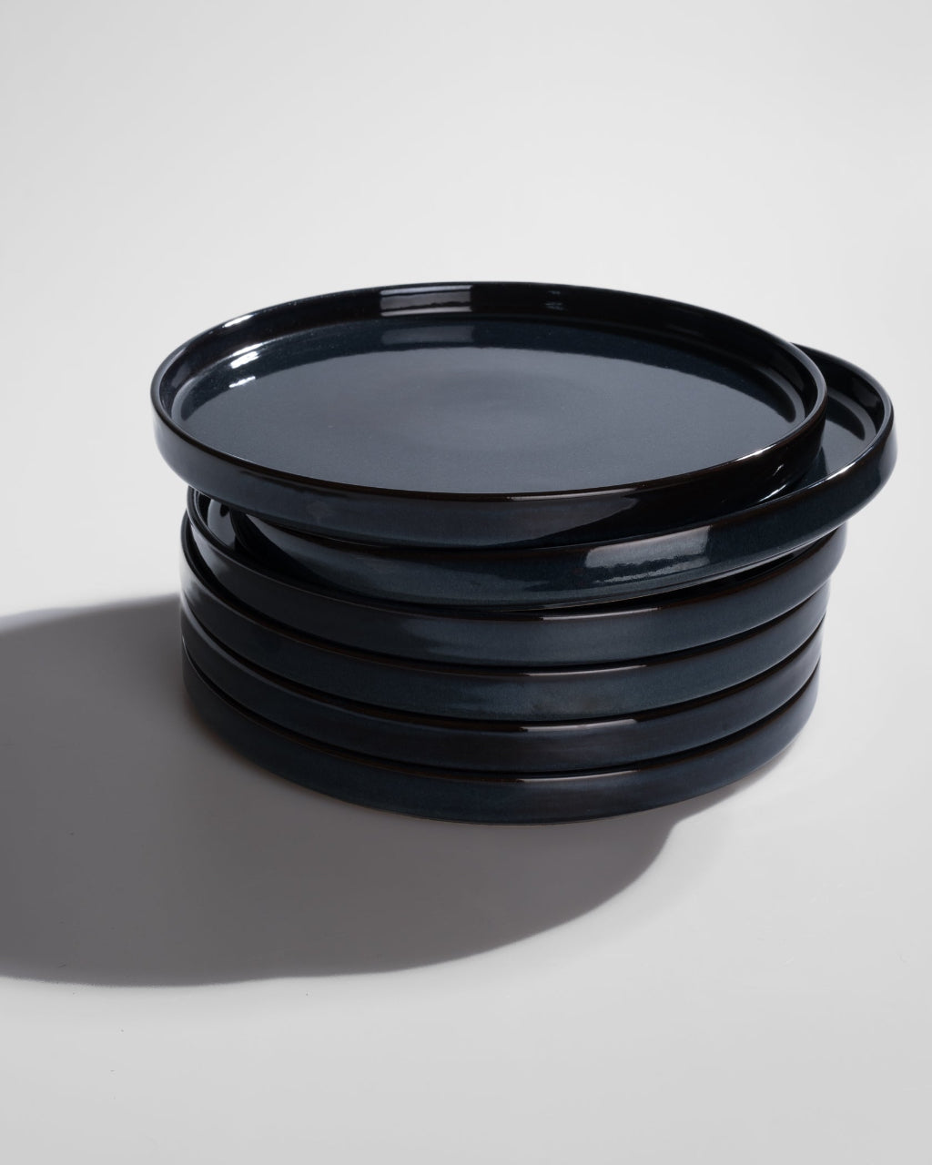 Handgemachtes Keramik Geschirr blau