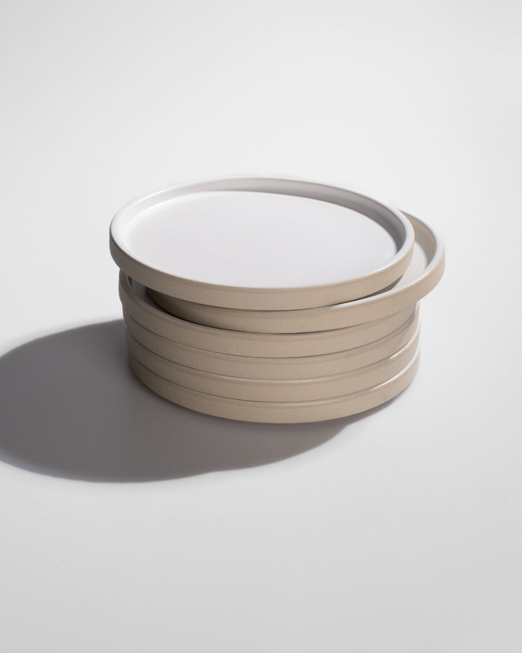 Handgemachtes Keramik Geschirr weiß matt