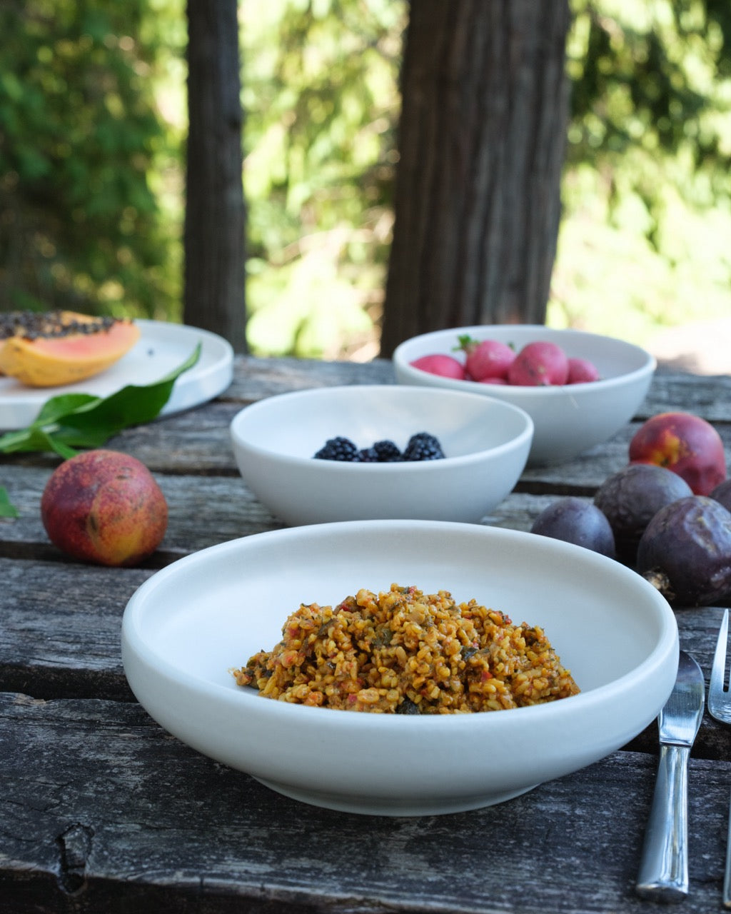 Handgemachtes Keramik Geschirr weiß