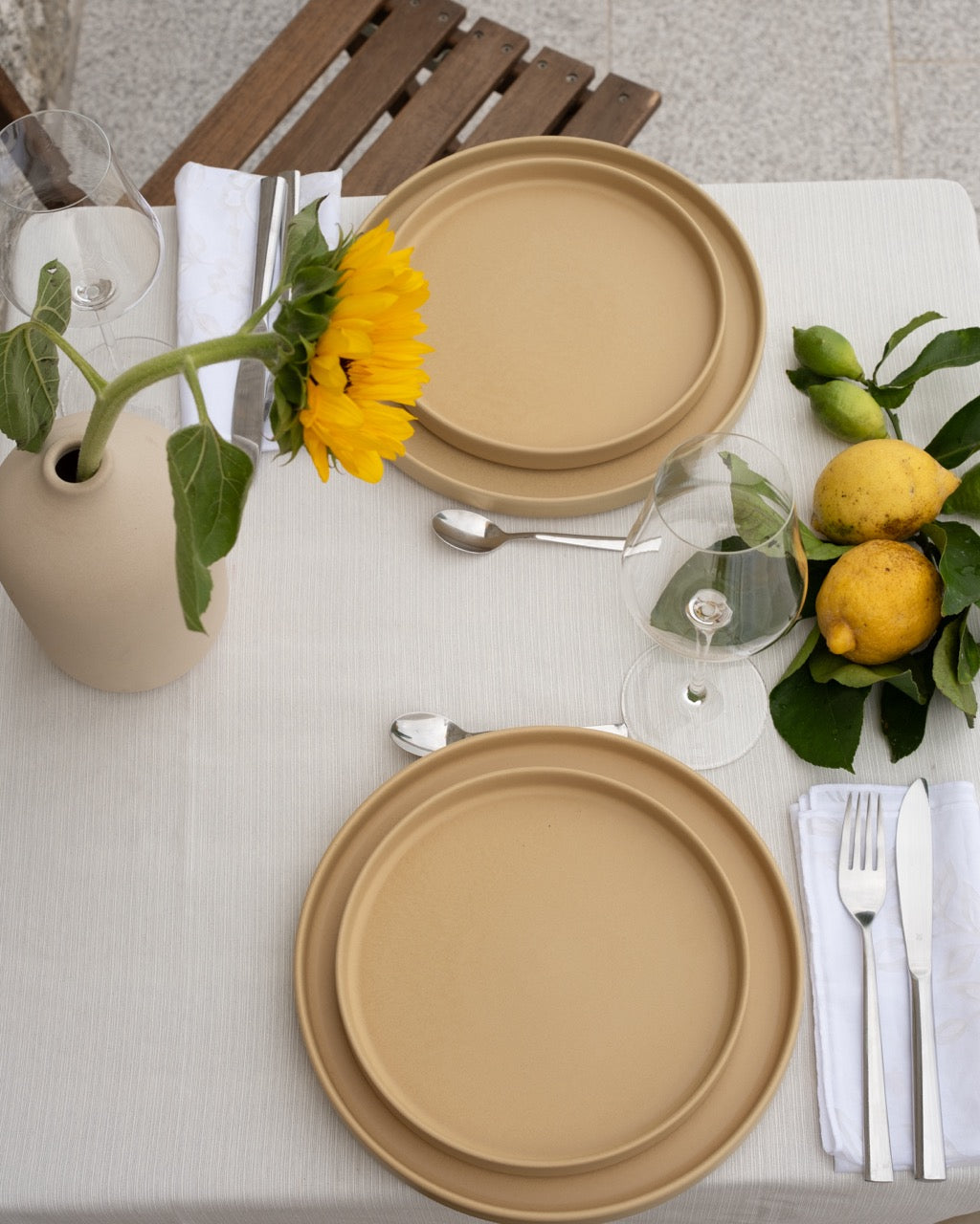 Handgemachtes Keramik Geschirrset Sand