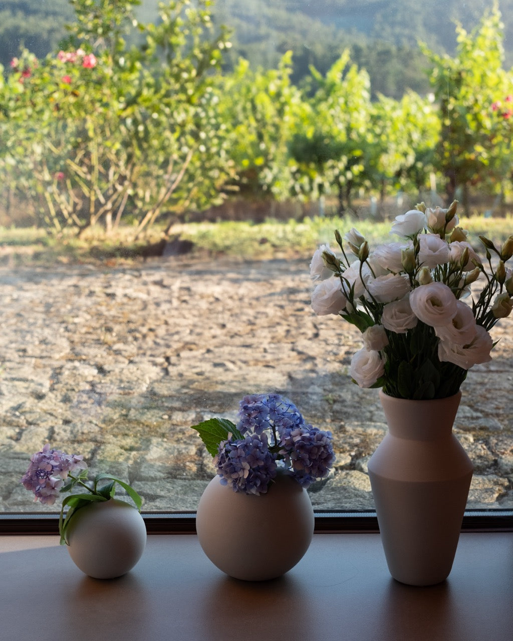 Runde Keramik Vase beige